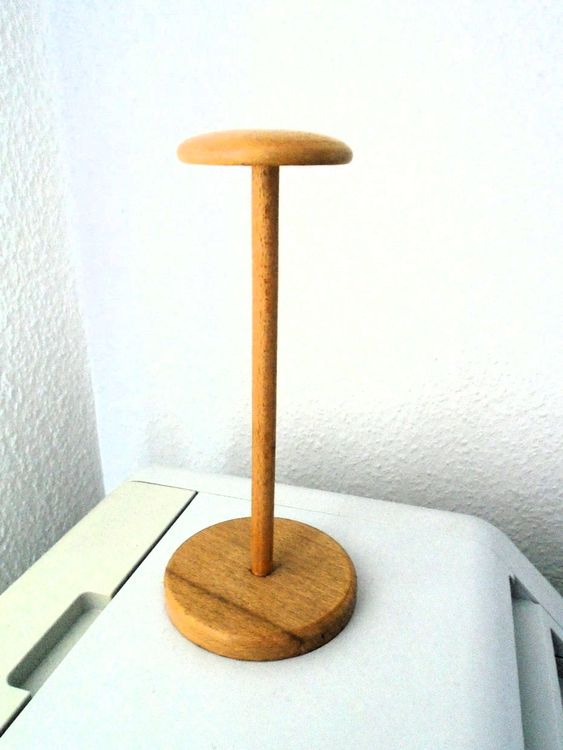 HAIBEIR Wooden Hat Stretcher - Updated Adjustable Buckle