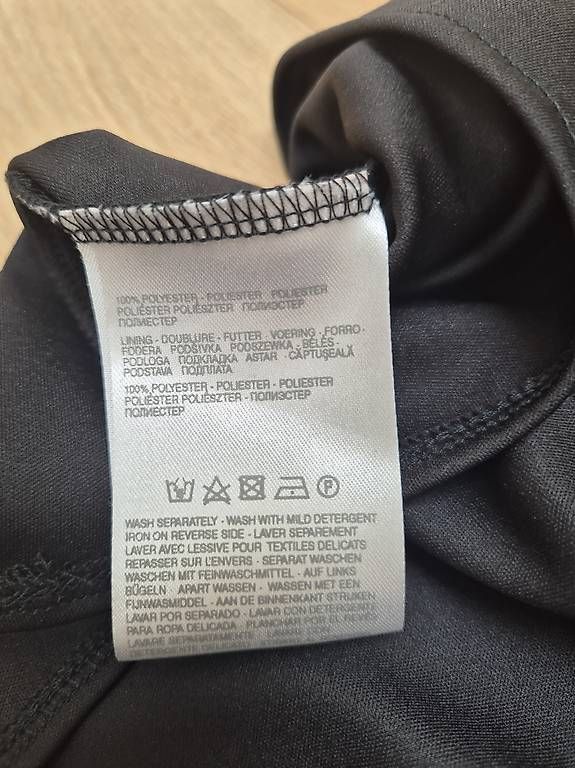 Vestiti: Damenkleid Grösse 42 – Usato da Oberrohrdorf venduto da Hoto 1