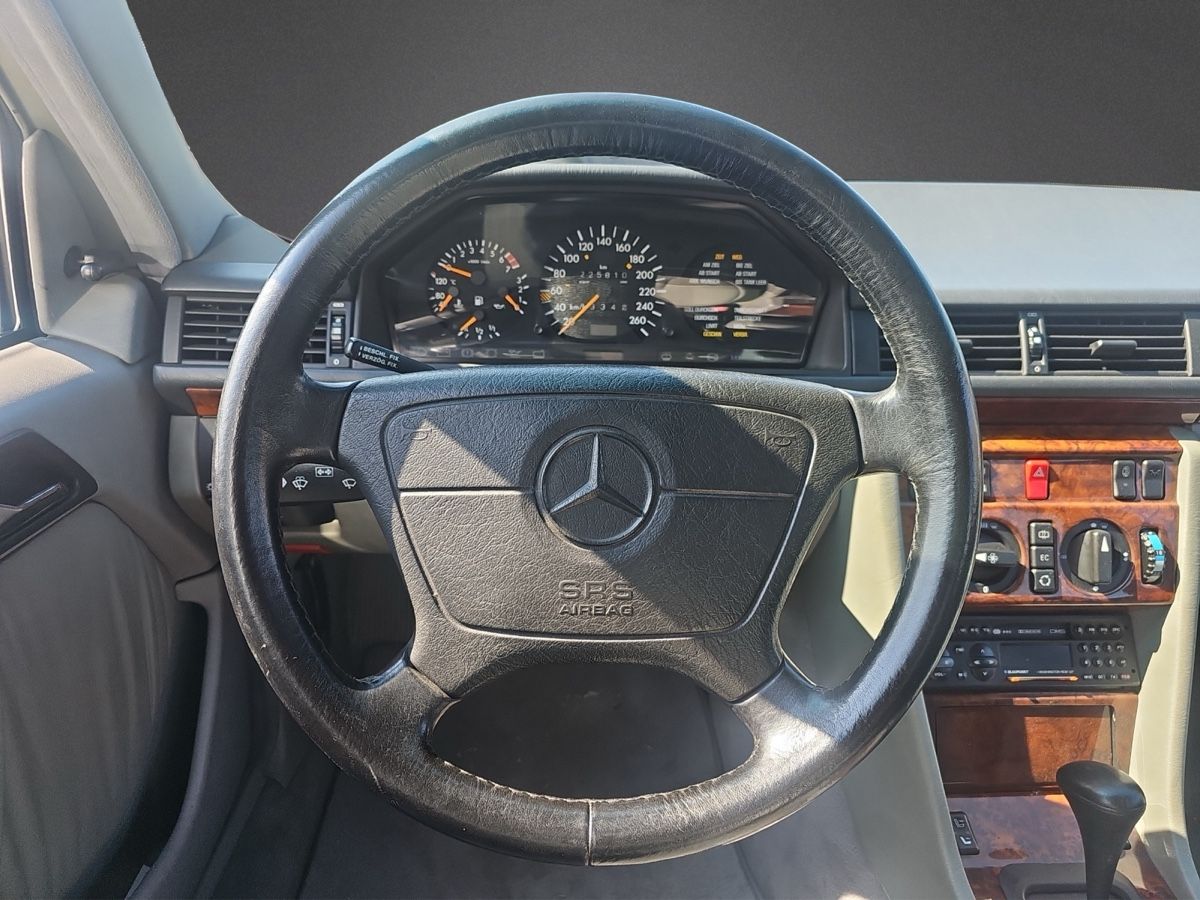 Mercedes-Benz Automobili: Mercedes 500E – Usato da Lengnau BE venduto da riz007 2