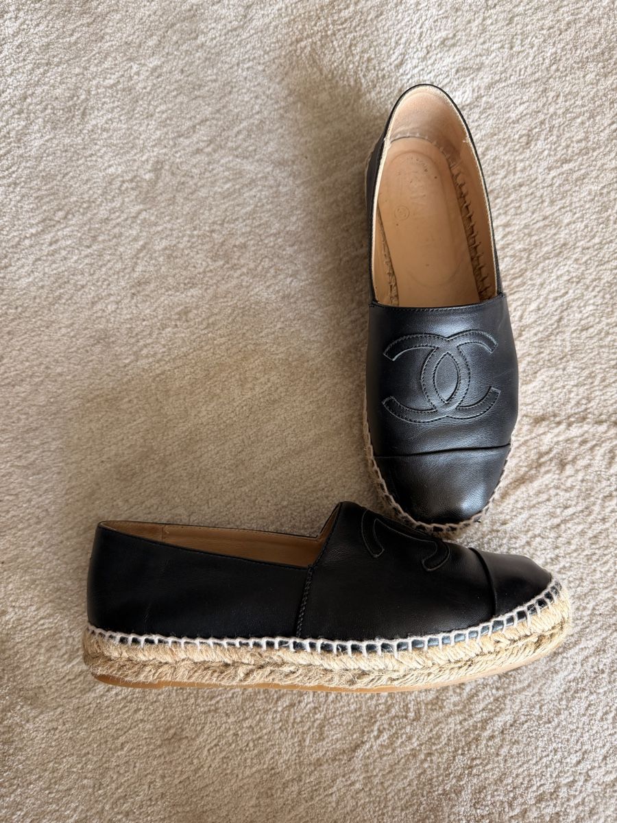 Chanel Damenschuhe: Espadrilles à Chanel noir 37 leather  – Gebraucht aus La Croix (Lutry) von secondhandZara 1