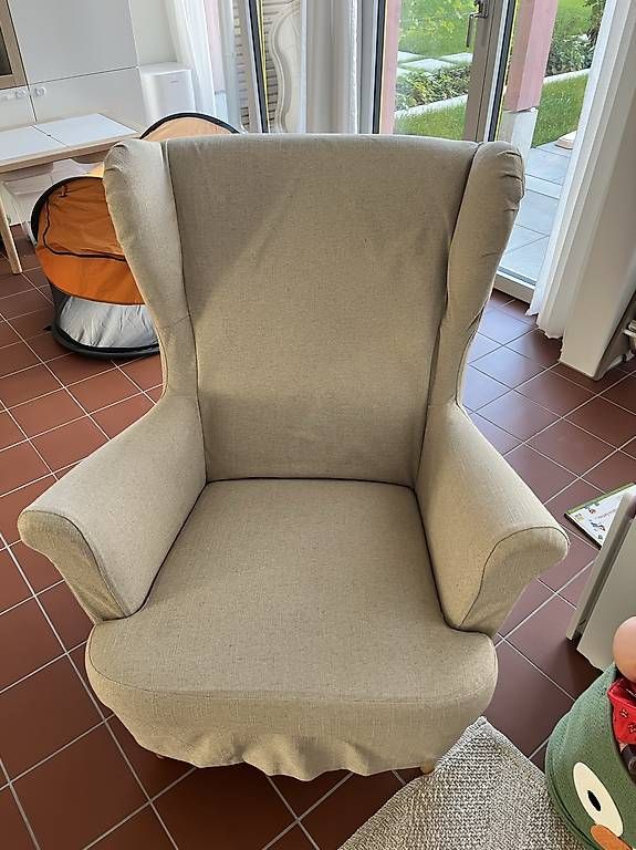 Ikea Poltrone: Strandmon Ikea Sessel mit Bezug – Usato da Zürich venduto da Sara.90