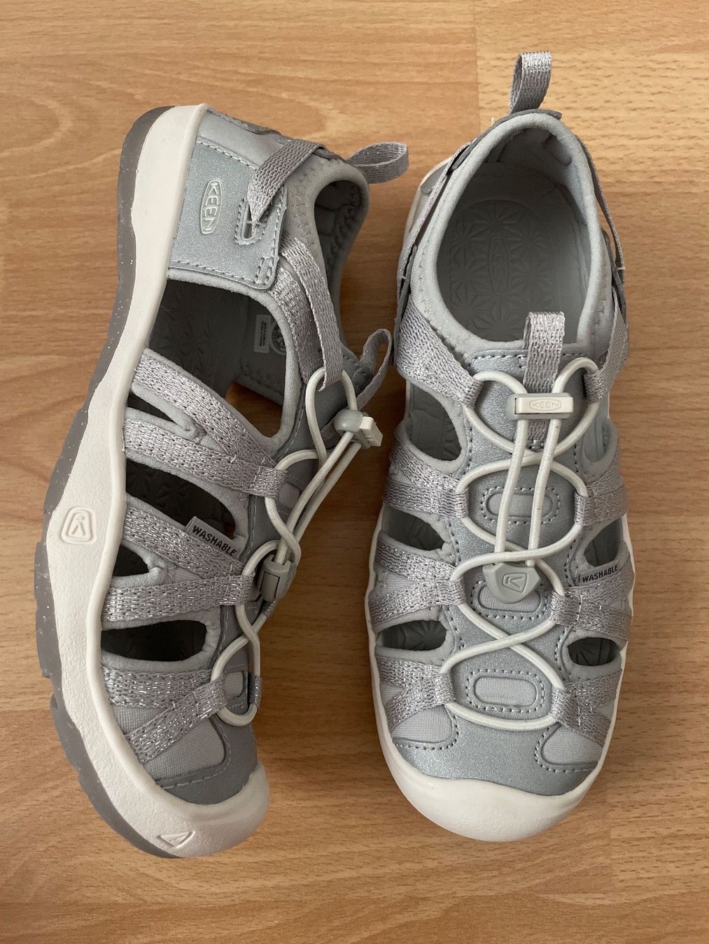 Keen Schuhe für Mädchen: Sandalen von Keen Gr. 35 NEU – Neu und originalverpackt aus Waltenschwil von hansnine 4