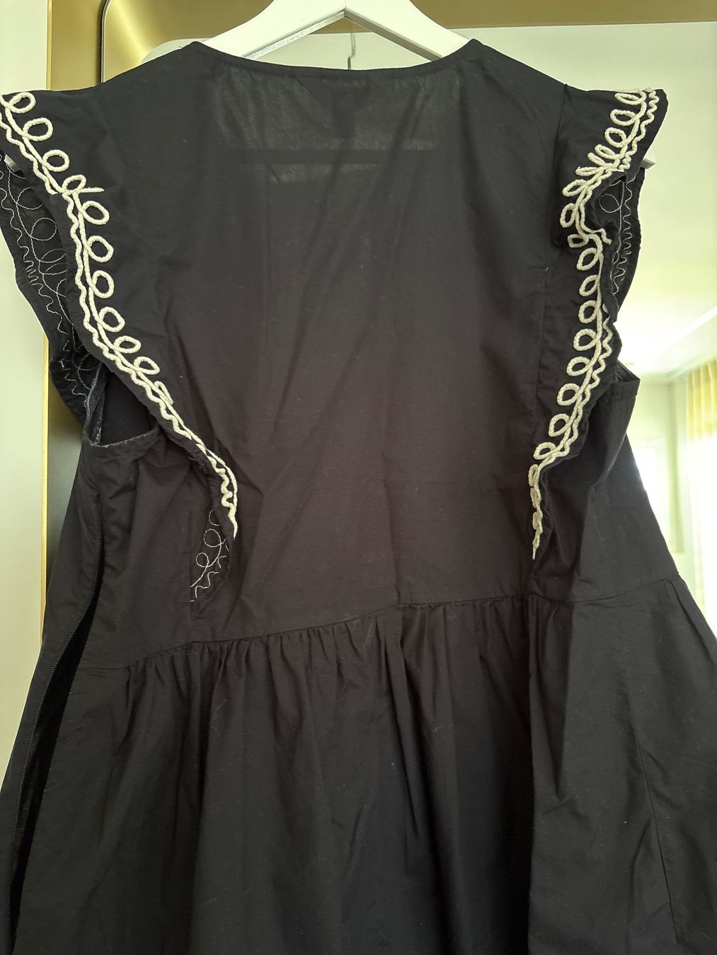 Blusen: Bestickte schwarze Boho Bluse (M&S, Größe M) – Gebraucht aus Wilen (Sarnen) von sus_68jv 1