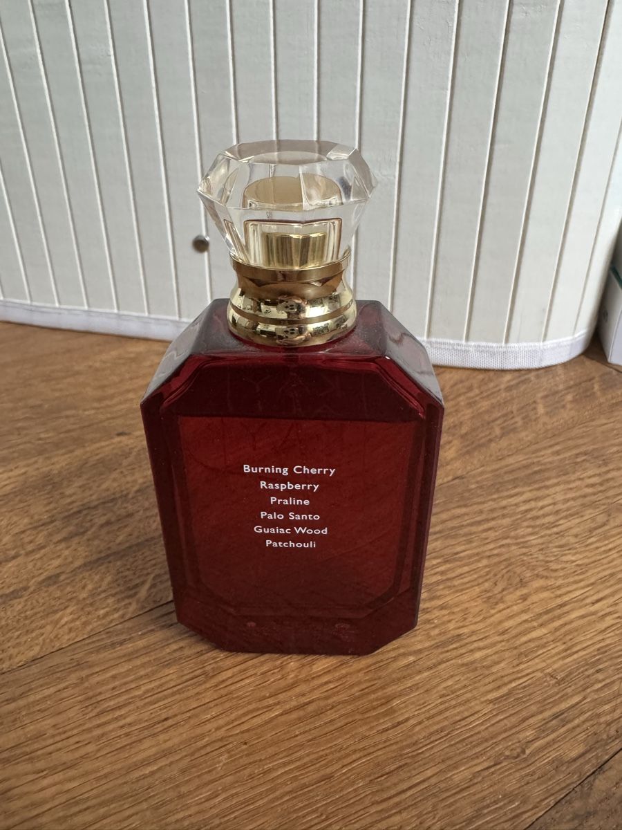 Kayali Profumi & Eau de Toilette: Kayali Burning Cherry Parfüm – Nuovo e nell'imballaggio originale da Bern venduto da emi_rcd5 2