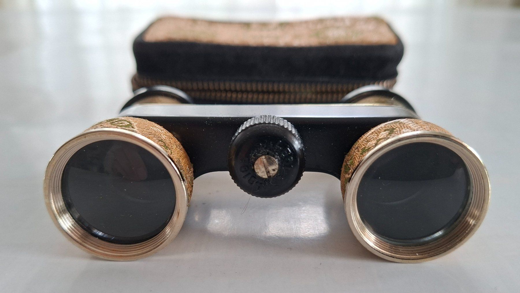 Jumelles: Vintage Opernglas Fernglas mit Etui, edles Design – D'occasion à Opfikon par Diversamente 2
