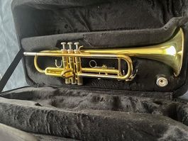 Trompete Yamaha YTR 4320E
