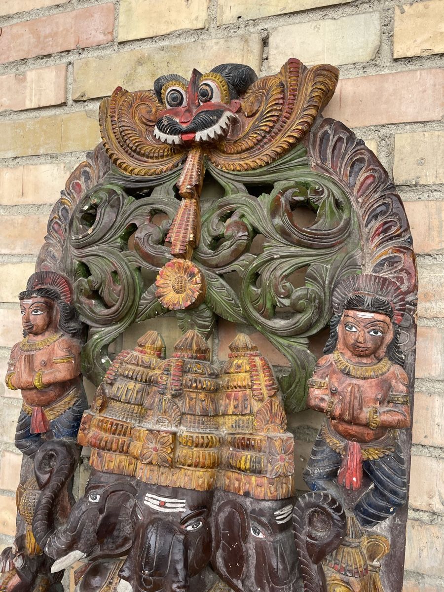 Tutte le decorazioni: Grosse anike Indische Holzstele – Usato da Bertschikon venduto da Acai0 1