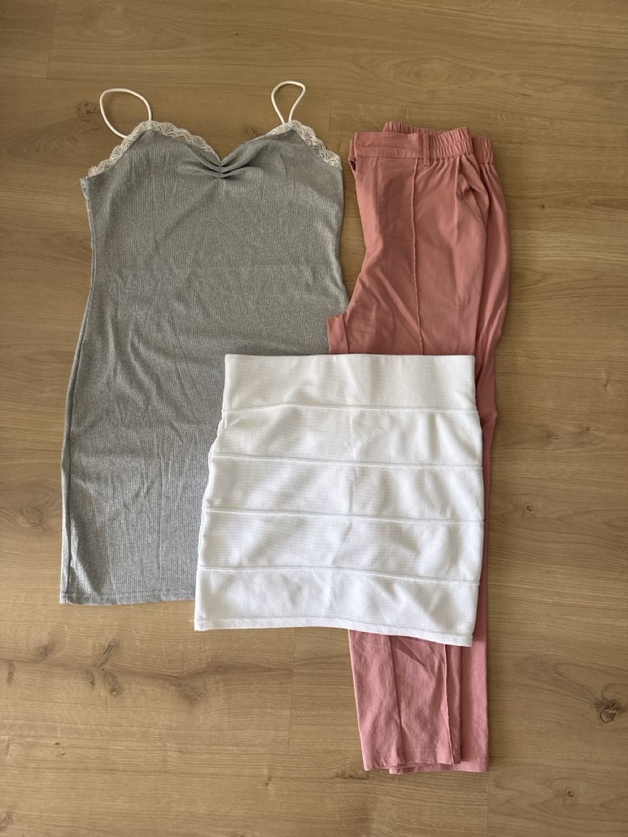 Tally Weijl Lots de vêtements: 3x Kleider Gr.M / Top Zustand – D'occasion à Schlieren par Schnaepliparadies