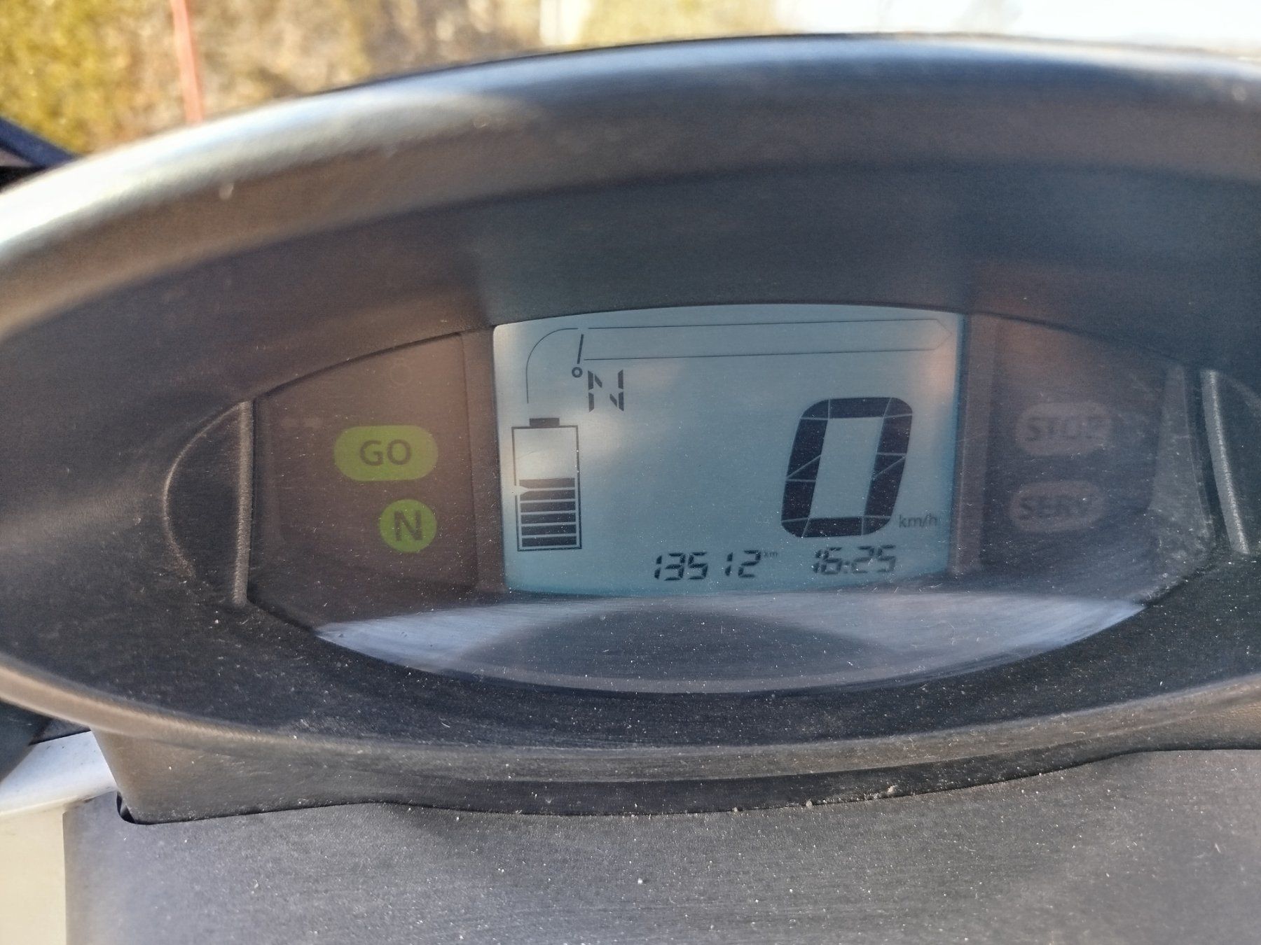 Veicoli elettrici: Renault Twizy – Usato da Châtillens venduto da Nichou 3