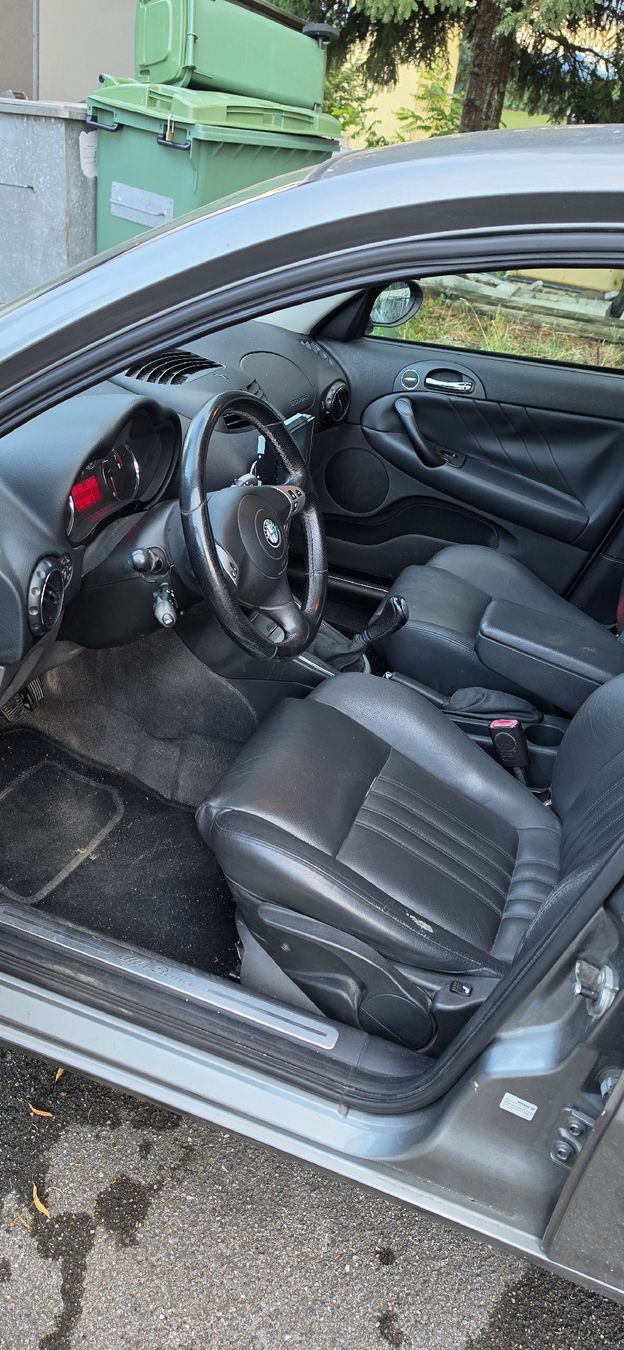 Alfa Romeo Autos: Alfa romeo 147 2.0ts  – Gebraucht aus Hünenberg See von cri_7szy 3