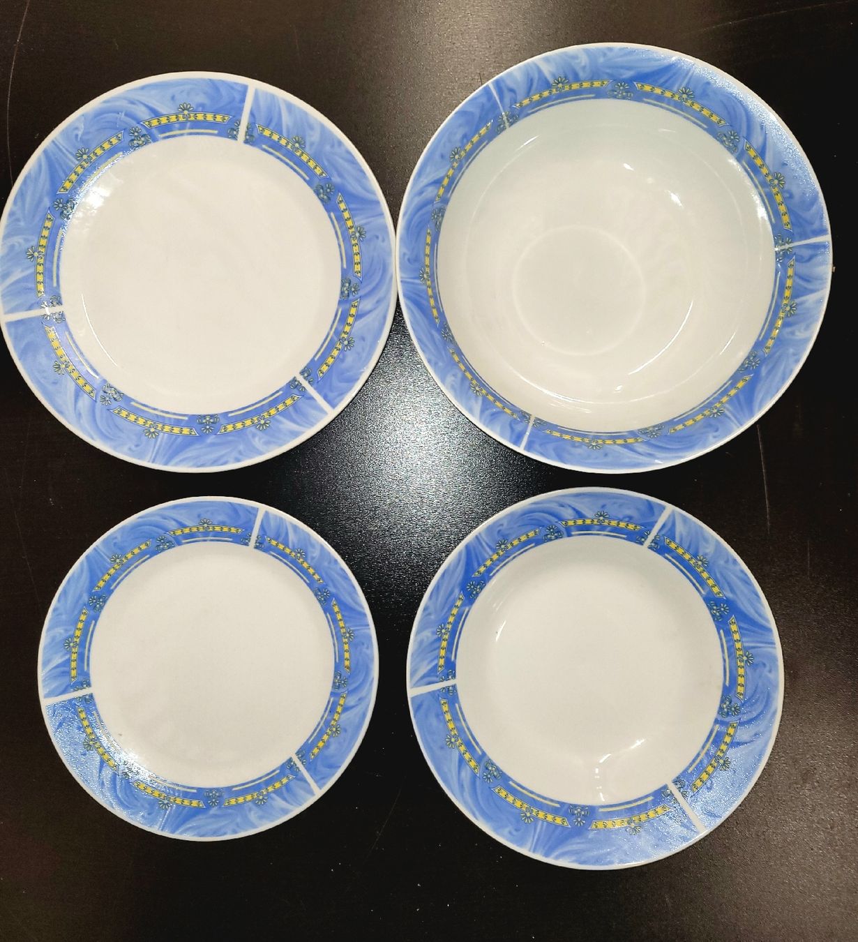 Set di piatti: Service de table 19 pièces Bavaria – Nuovo e nell'imballaggio originale da Châtelaine venduto da Vlad311 3