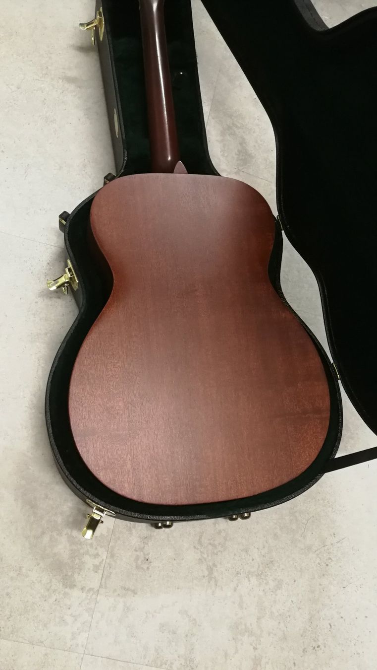 Martin & Co. Strumenti musicali: Martin 000-15M – Usato da Cadenazzo venduto da Clarico 5