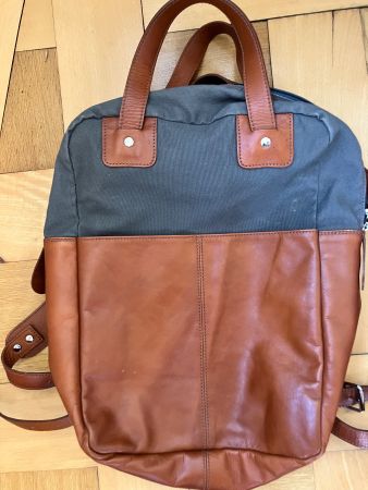 Rucksack braun Leder und grau Textil guter Zustand