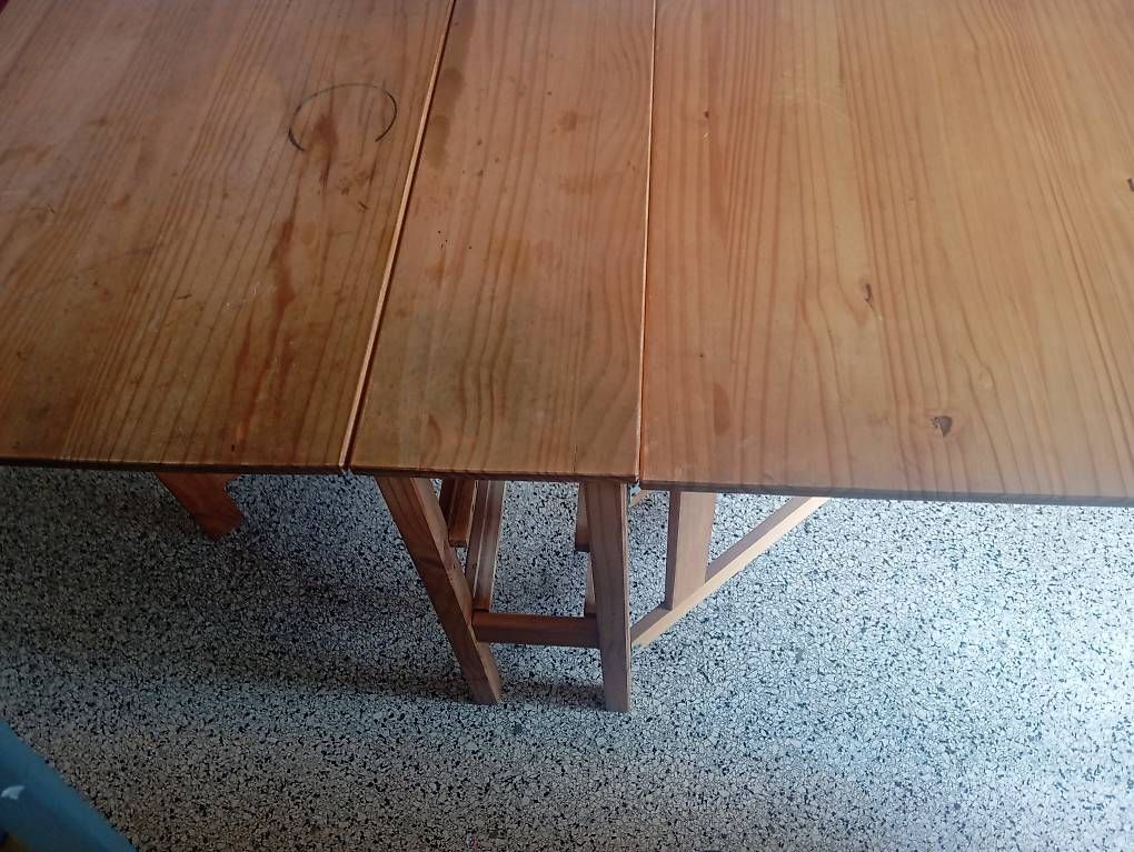 Tische: Praktischer Klapptisch super schmal – Gebraucht aus Basel von Petergunn 2