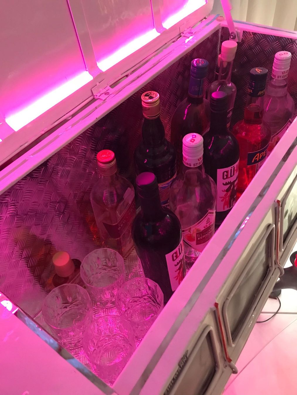 Camping Fahrzeuge: Bully Büssli Hausbar – Gebraucht aus Ballwil von Buggy20 5