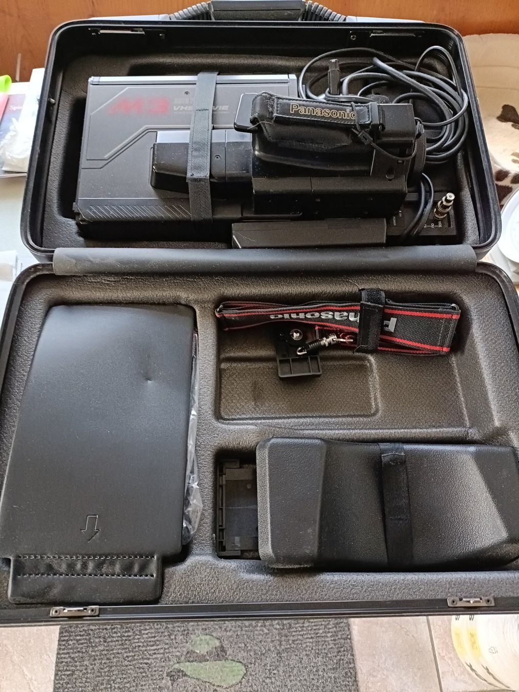 Panasonic Caméscopes: Panasonic VHS – D'occasion à Hausen AG par Topas0 1