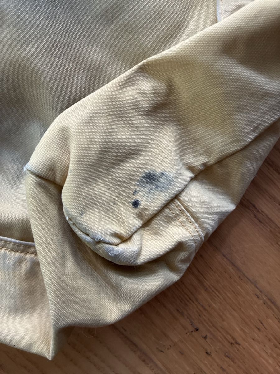 Fjällräven Taschen: Fjällräven Totepack gelb mit Flecken   – Gebraucht aus Urtenen-Schönbühl von Evilette 2