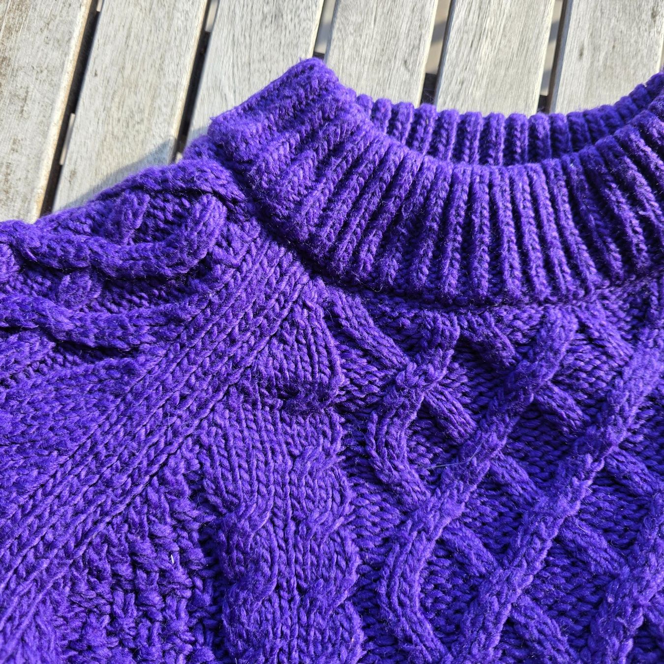 H&M Pulls & Sweat-shirts: 🐸 H&M STRICKPULLOVER M ZOPFMUSTER PULLOVER VIOLETT – D'occasion à Môtier (Vully) par Frogs 1