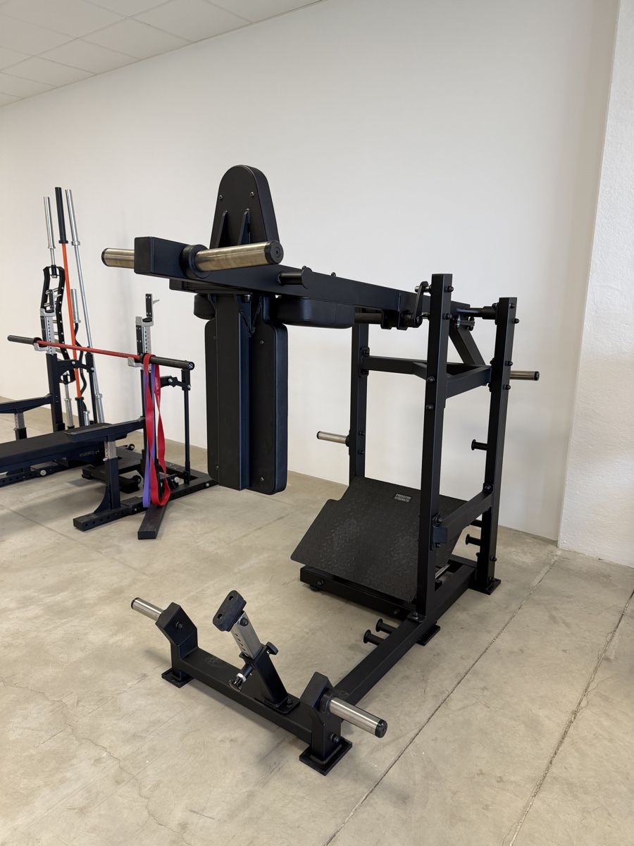 Vélos d'appartement: PREDATOR STRENGTH Pendulum Squat – Neuf (Voir description) à Tägerwilen par chris.haller 2