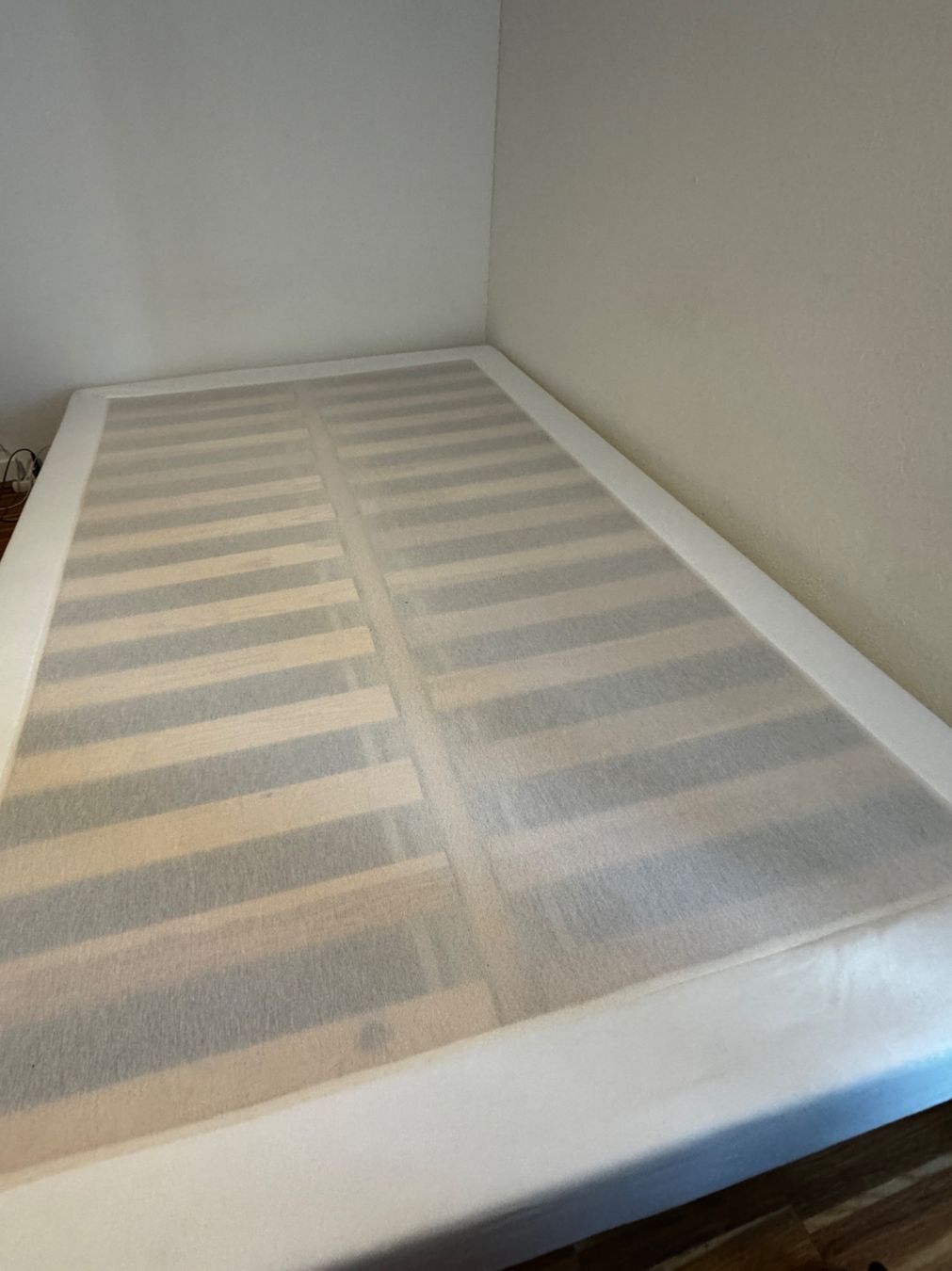 Ikea Letti: Ikea Bett inkl. Latten – Usato da Aarau venduto da alinemaurer 1
