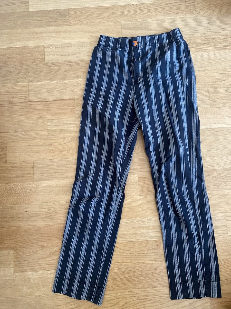 Brandy Melville Pantaloni: Hose von Brandy Melville – Usato da Bern venduto da fre_y7ht 1