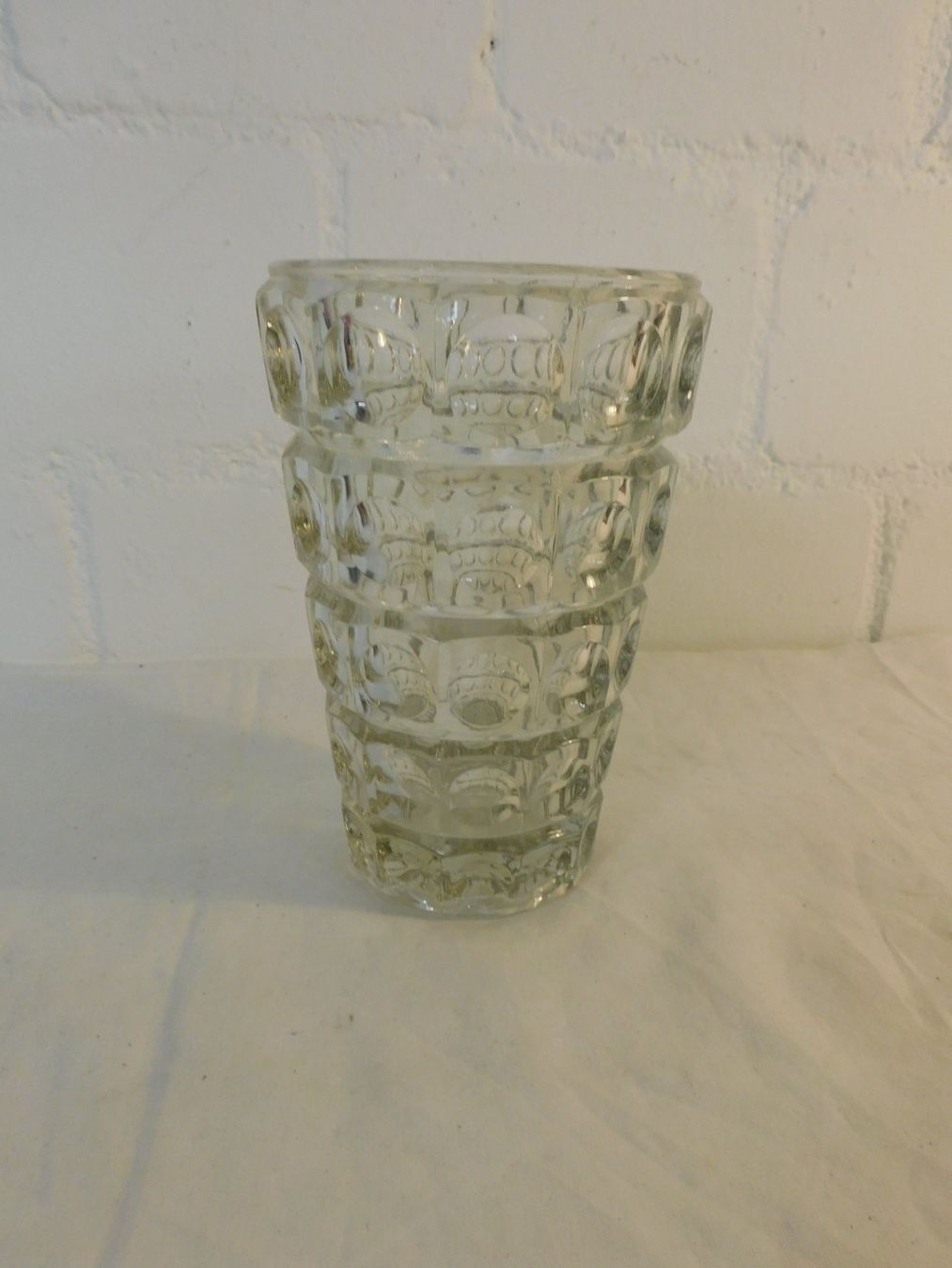 Vasen & Gefässe: Sonnengelbe Blumenvase, Glasvase, Vintage – Gebraucht aus sursee von trilli-tralli 6