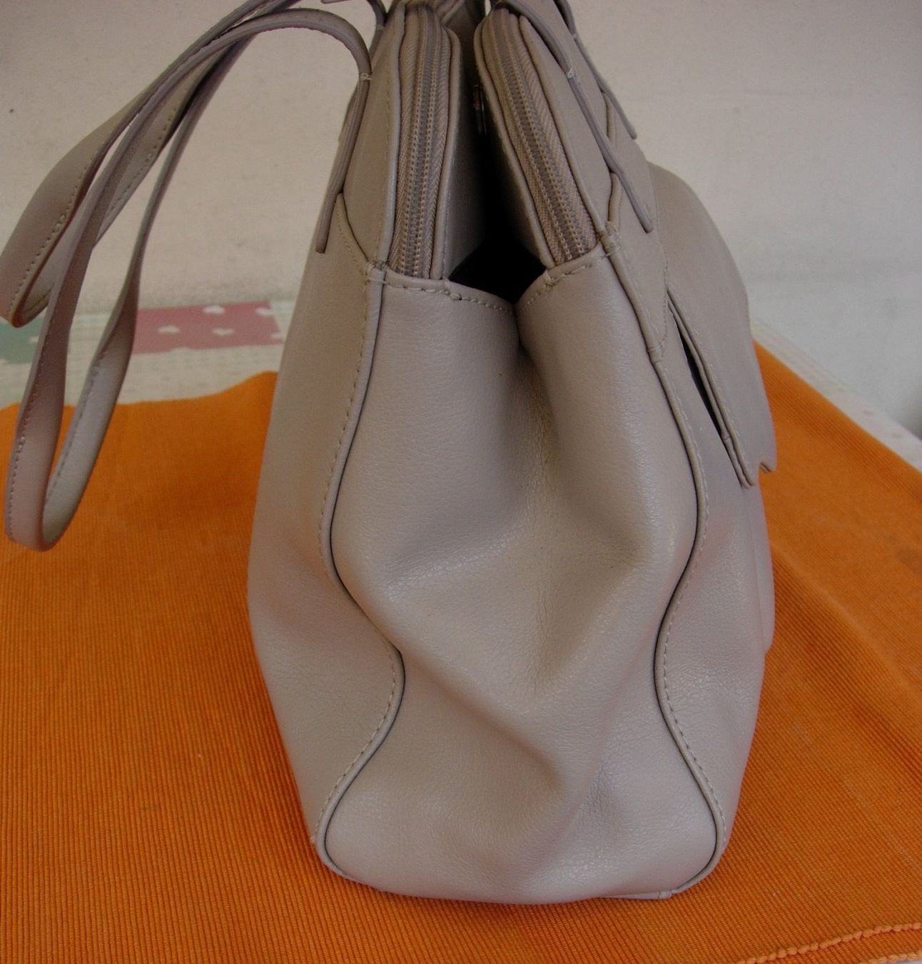 Sacs femmes: HELENA VERA - Damentasche/ Shopper - LEDER – D'occasion à Basel par Grbina64 5
