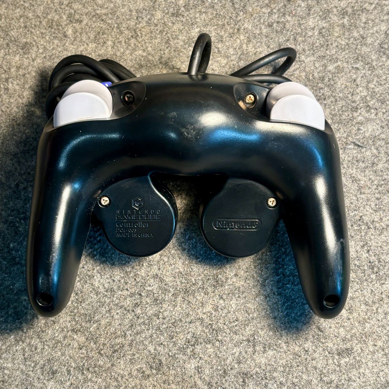 Nintendo Manettes: Gamecube Controller Original Schwarz – D'occasion à Mollis par GamingCorner 1