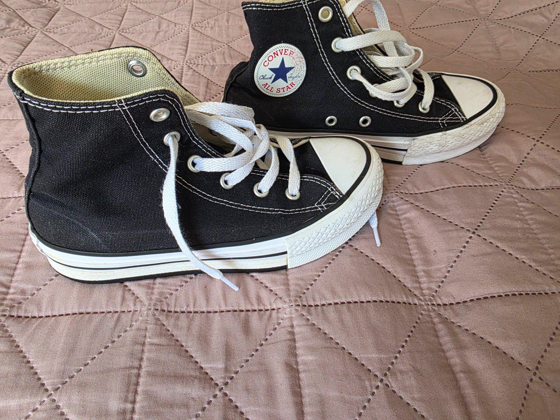 Converse Scarpe da uomo: Converse Allstars noires pointure 33 – Usato da Biel/Bienne venduto da Djdreamx 1