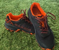 Mammut Sertig II Low Herren Wanderschuhe / Trekking 45 1/3