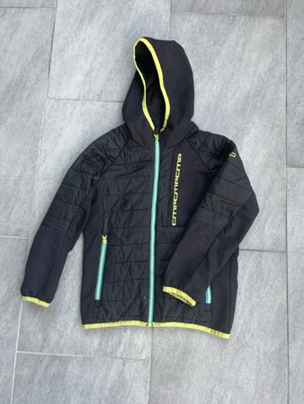 CMP Jacke Grösse 116 schwarz mit Kapuze
