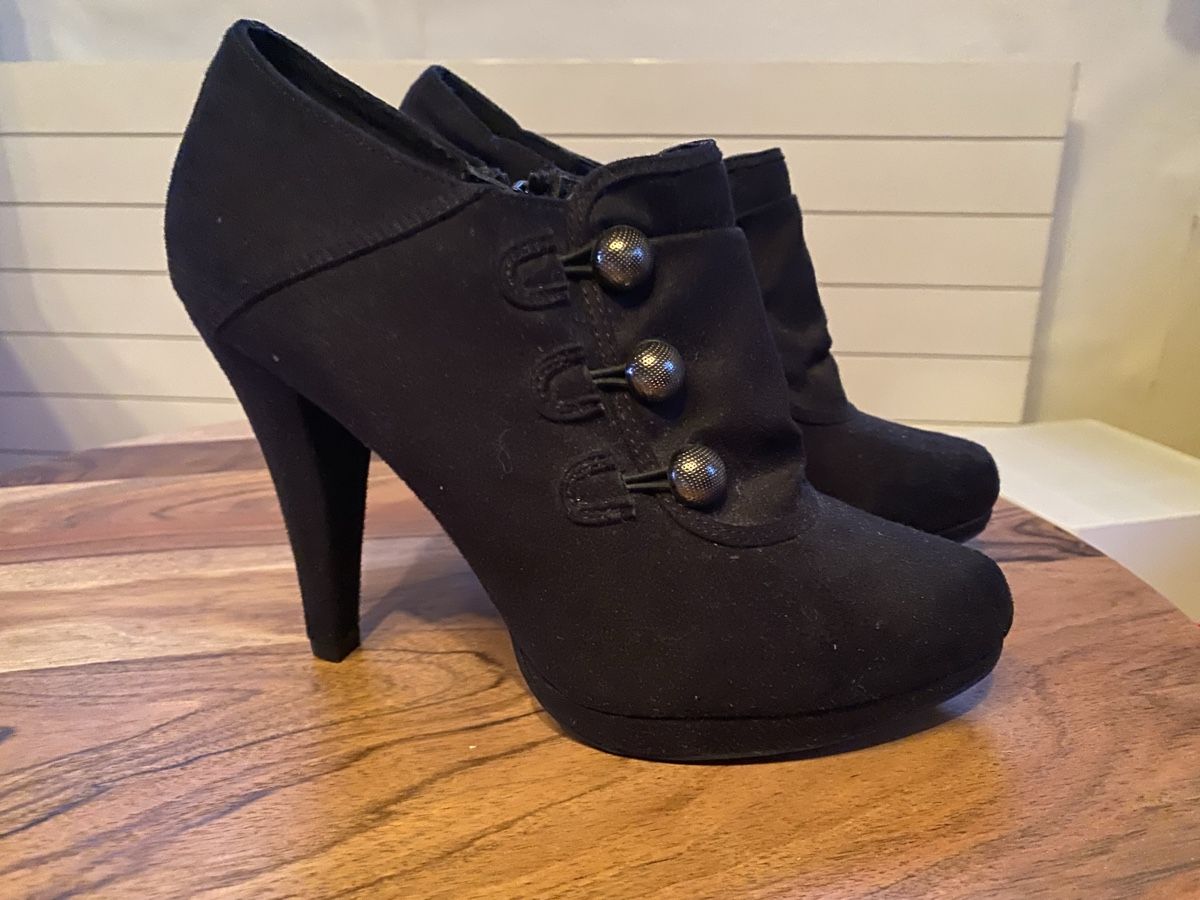 Graceland Scarpe da donna: High Heels; Gr. 38 – Nuovo (secondo la descrizione) da St. Peterzell venduto da kreativnerd
