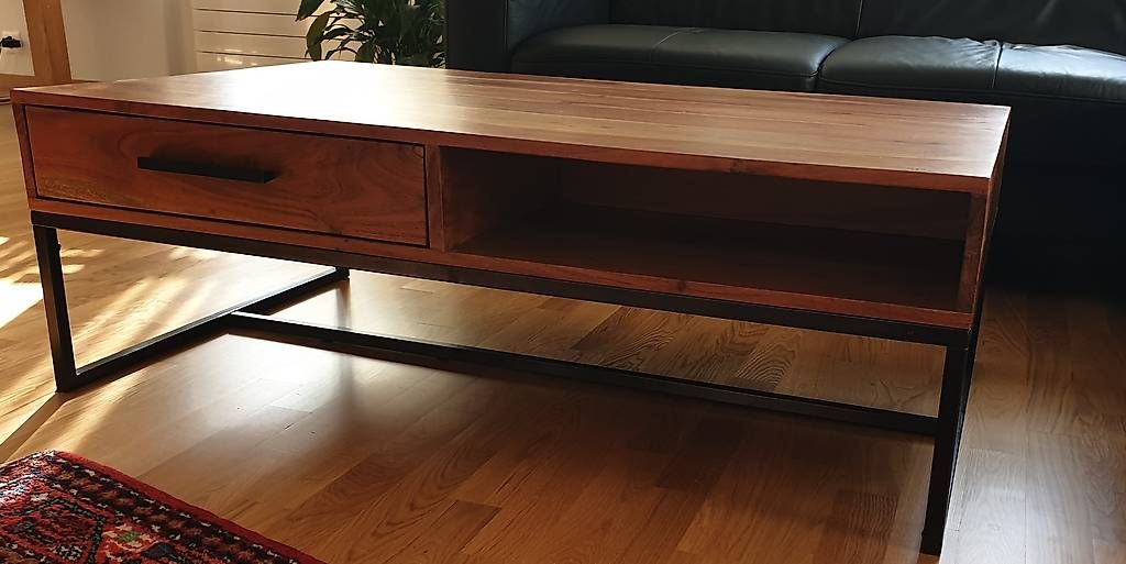 Tavoli: Couchtisch Industrial Holz Metall – Usato da Fislisbach venduto da abo9 1