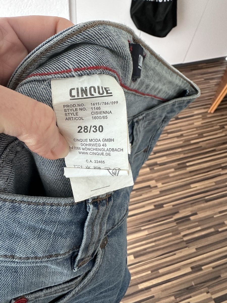 Cinque Jeans: Jeans Cinque Gr. 28/30 – Nuovo (secondo la descrizione) da Oftringen venduto da sonjax3 2