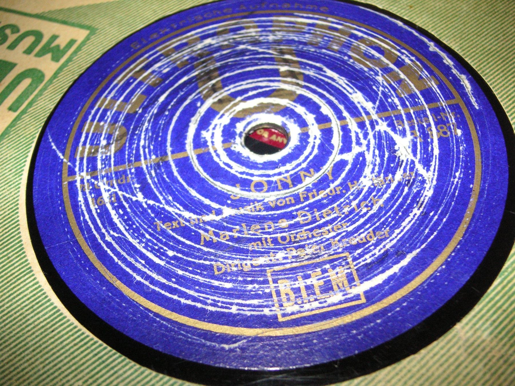 Dischi in vinile: DISQUES 78 TOURS – Usato da Lausanne venduto da Leag 1