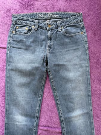Jeans Tommy Hilfiger bleus taille M très bon état