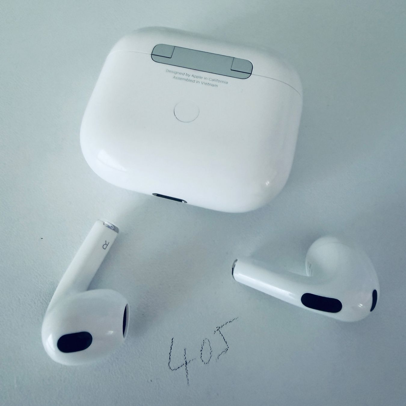 Apple Cuffie: Original Apple AirPods 3 Gen. Kopfhörer mit Wireless Case – Usato da Basel venduto da MY.AIRPODS.SHOP 9