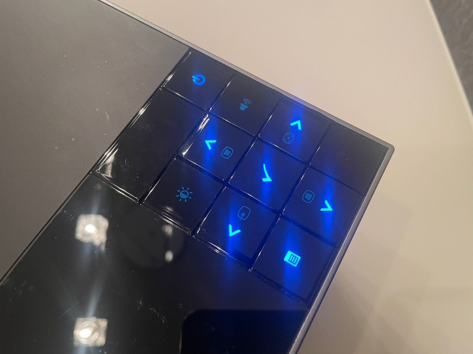 Dell Proiettori: Dell 7609WU Projektor HDMI – Usato da Turgi venduto da Motmed_Official 5