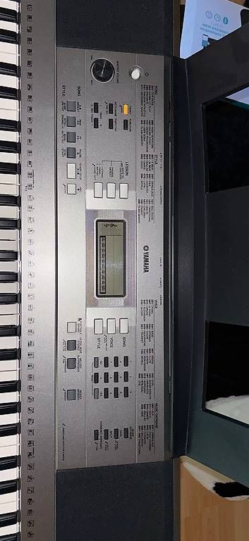 Instruments de musique: Piano électrique  – D'occasion à Les Avanchets par 3aliiciamj 4