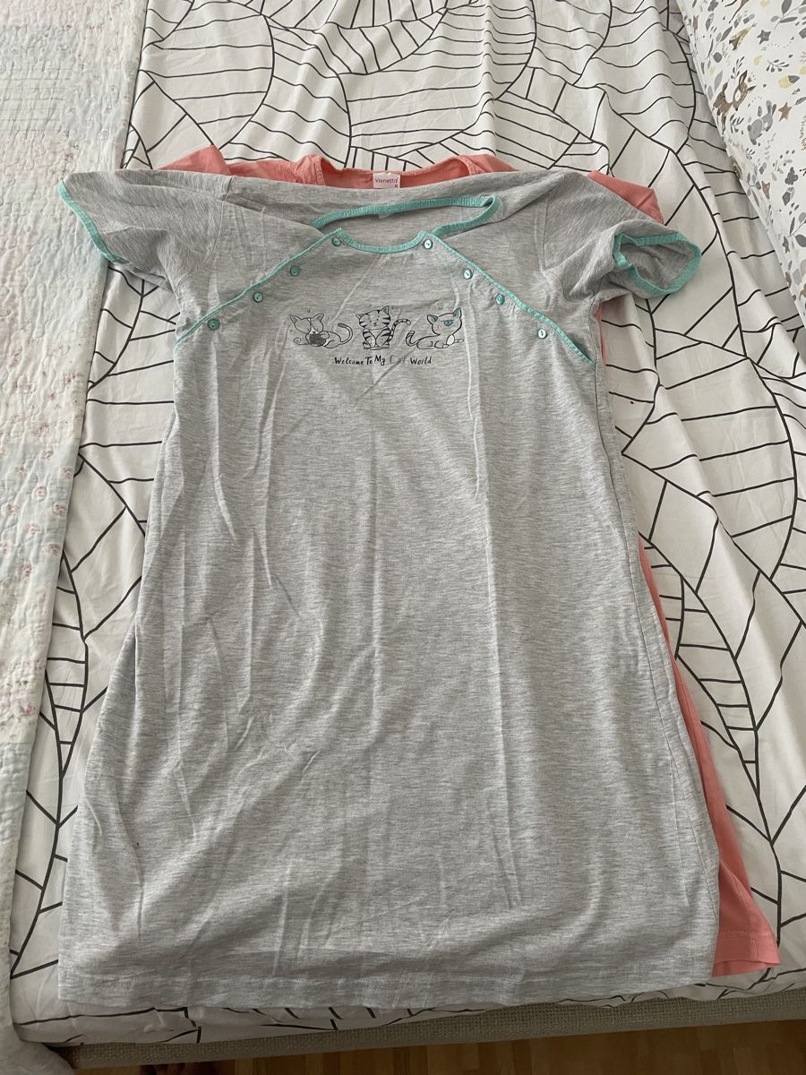 Negligees & Pyjamas: Stillnachthemd / Umstandsnachthemd Packet – Gebraucht aus St. Gallen von ana_d85d 1