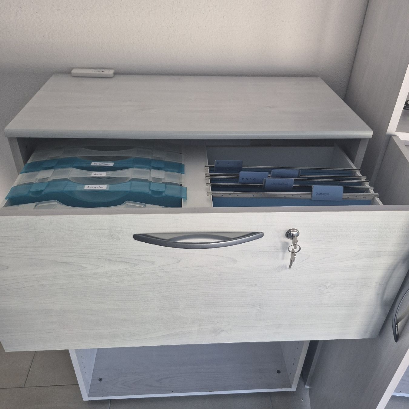 Armadi: Büro Möbel – Usato da Boswil venduto da hau_ff55 2