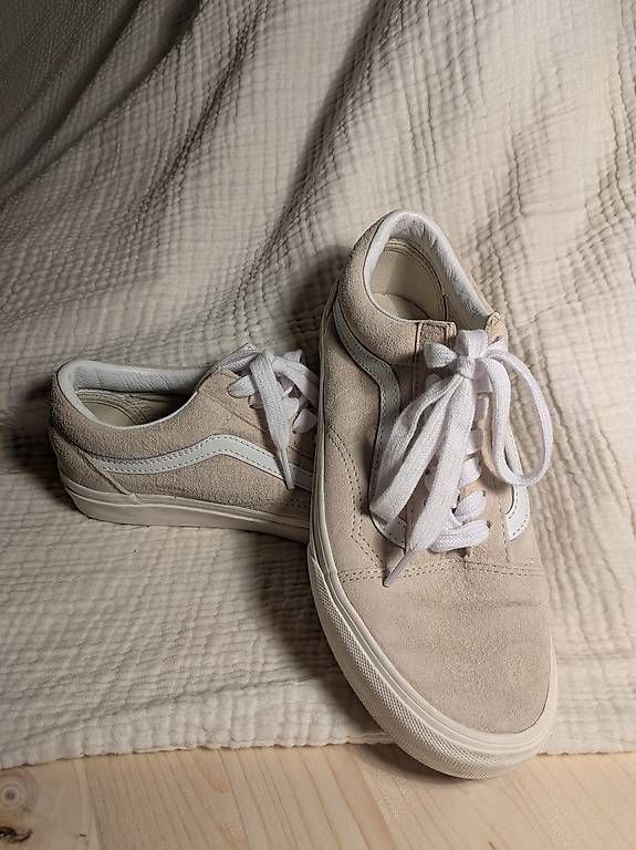 Damenschuhe: Original Wildleder beige Vans Grösse 38 – Gebraucht aus Schwyz von Magdalena86 3