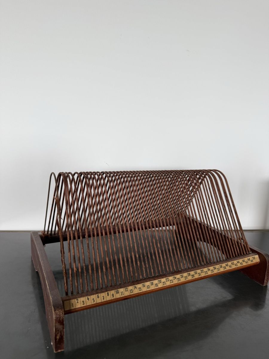 Supports pour instruments & partitions: Schallplattenständer antik – D'occasion à Zürich par XChange