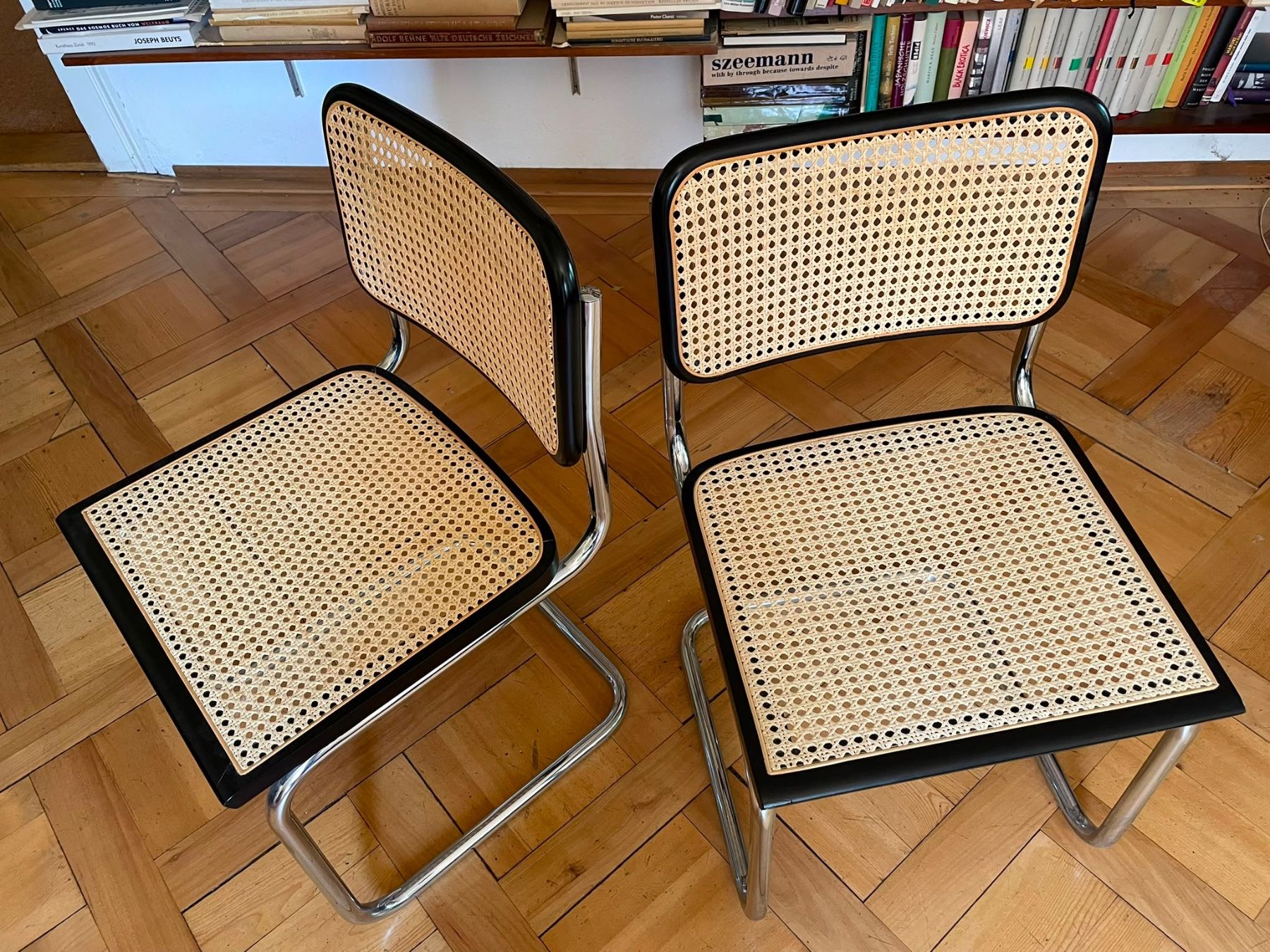 Interio Chaises: 2 Stühle Freischwinger - INTERIO – D'occasion à Uster par jastroem