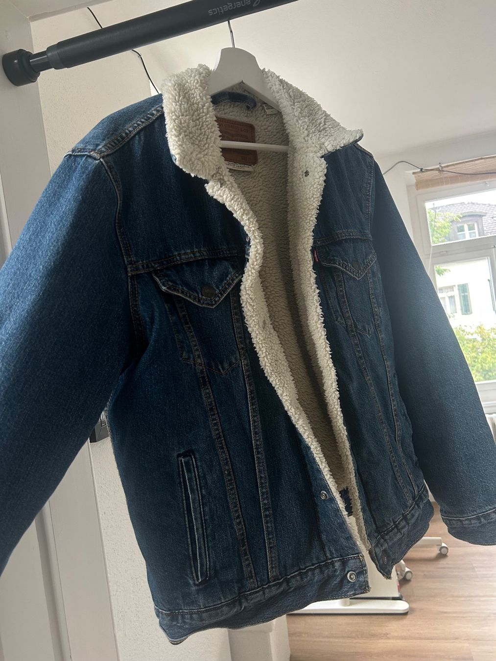Levi's Jacken: Levis Jeansjacke mit Fell – Gebraucht aus Wald ZH von kar_6blt 3