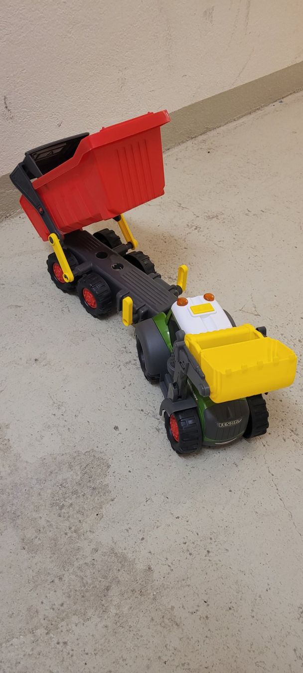 Dickie – Tracteur Massey Ferguson 26 Cm – Remorque, Figurine Vache, Sons Et Lumières – Dès 3 Ans – 203734003