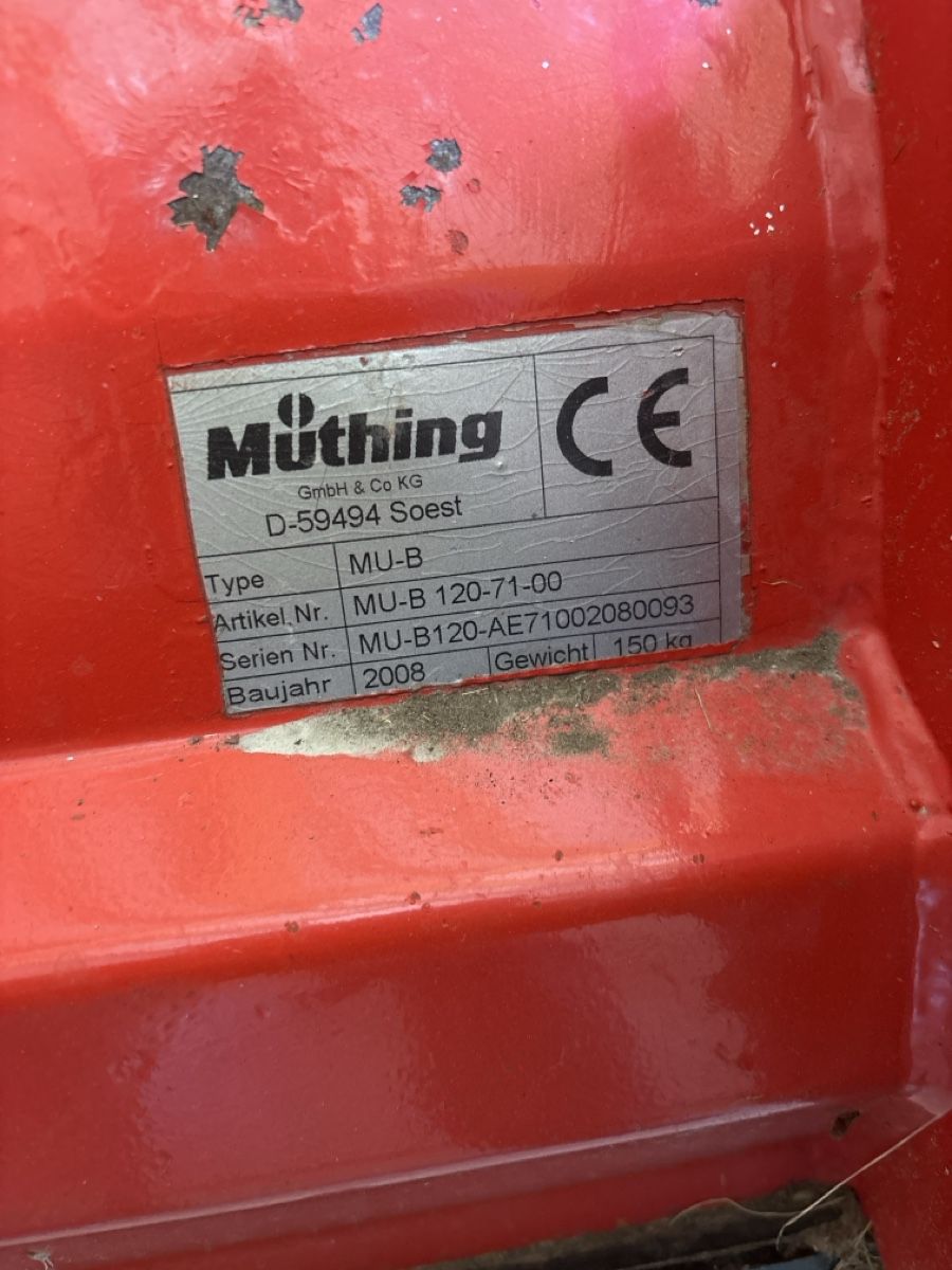 Aebi Tutte le macchine: Mulcher zu Aebi CC oder HC – Usato da Horboden venduto da nic_7yyp 2