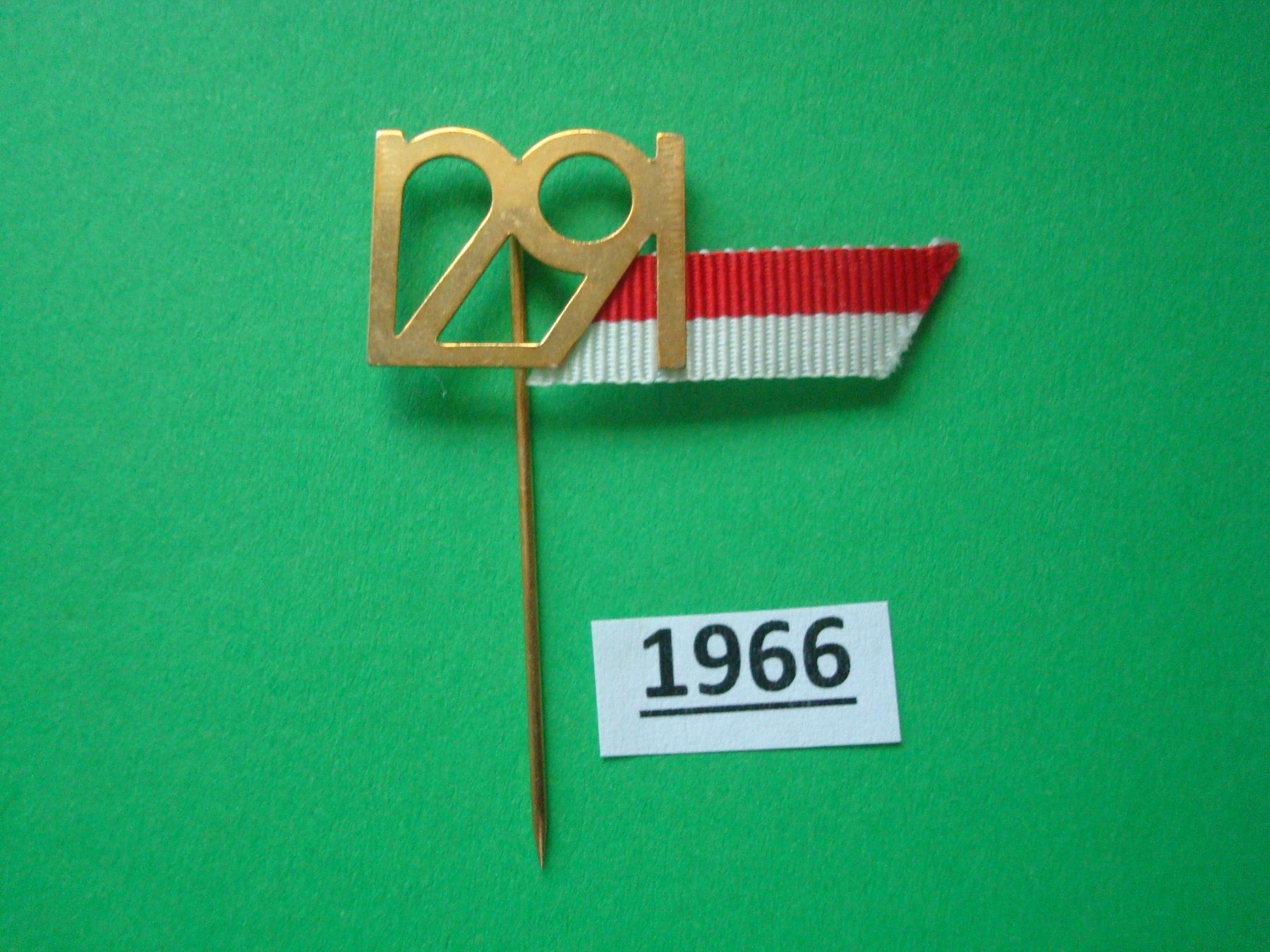 Plaketten & Abzeichen: Abzeichen 1. August 1966 – Gebraucht aus Riehen von Baerewaegli