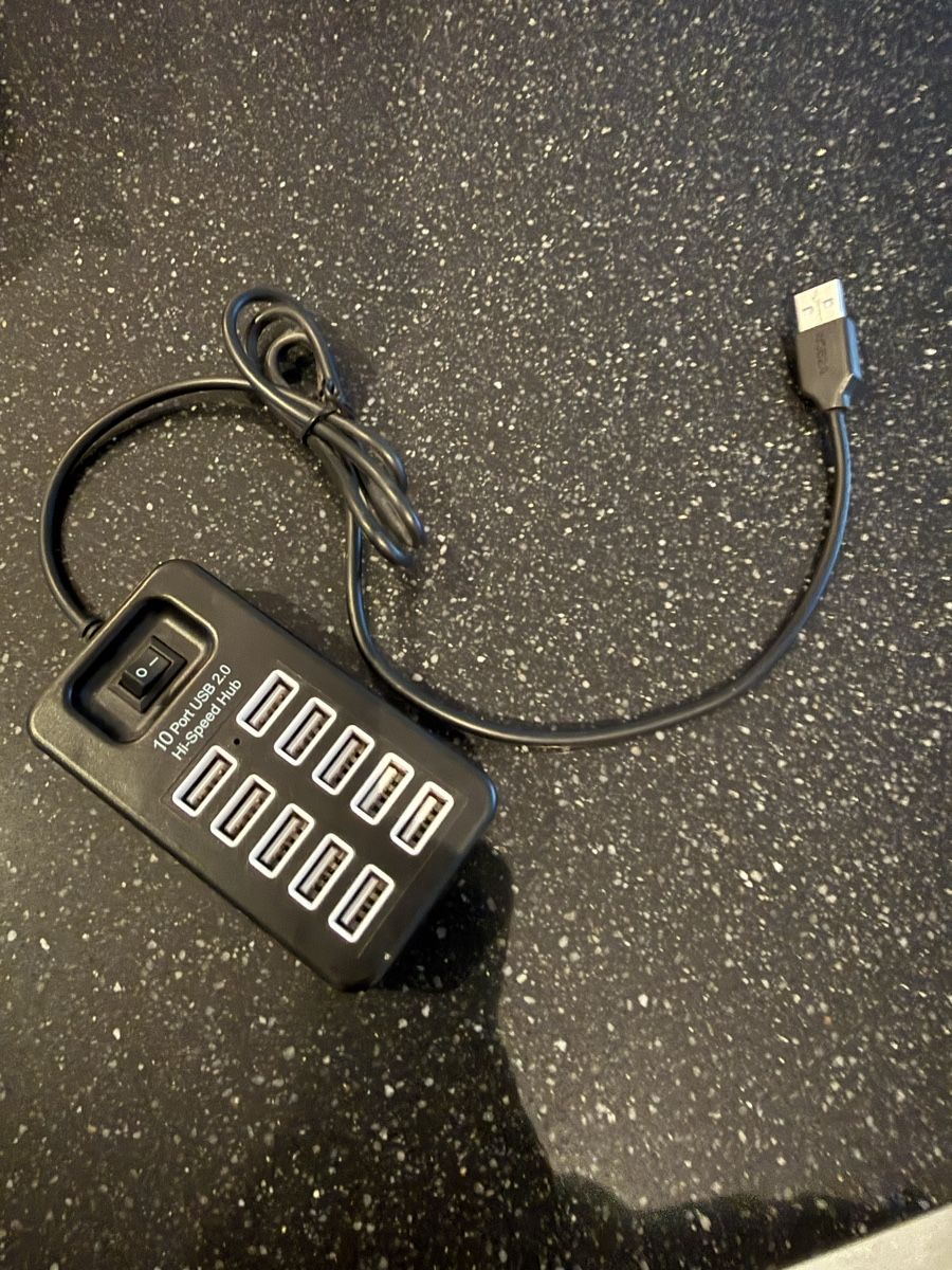 Hubs & Switches: USB HUB 1-10 – D'occasion à Claro par KarinS84
