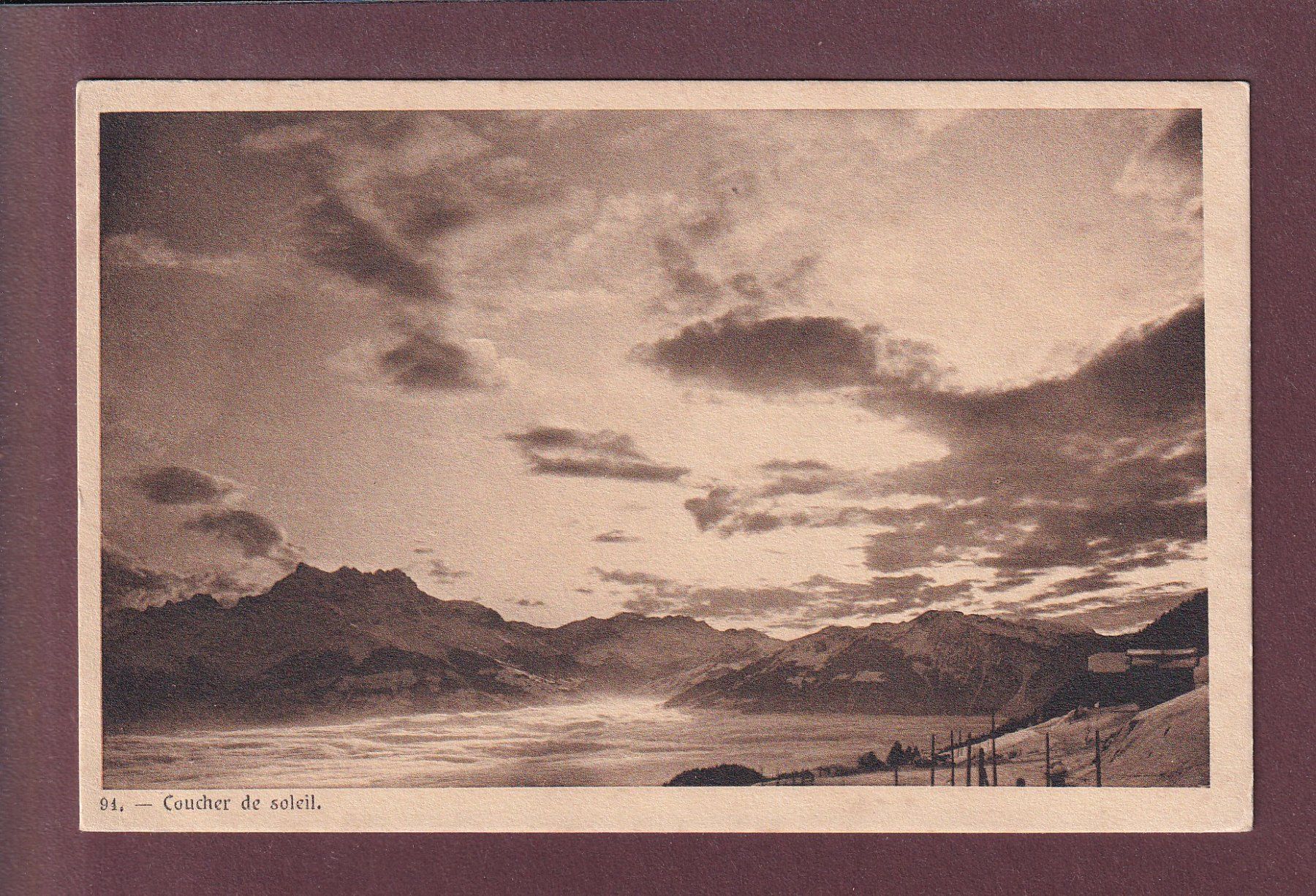 Cartoline postali: Coucher de soleil DENTS DU MIDI – Usato da Pully venduto da nicecards